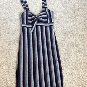 𝅺miley + Molly Women’s Purple & Gray Striped Dress Size Medium